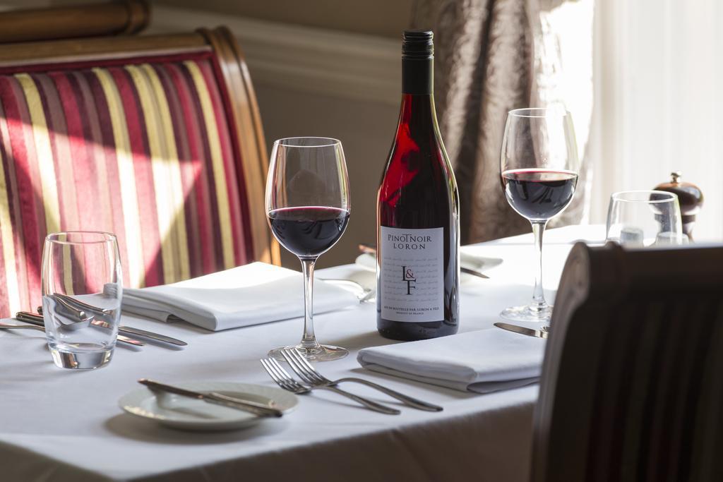 The Lake Country House Hotel & Spa Llangammarch Wells Екстериор снимка