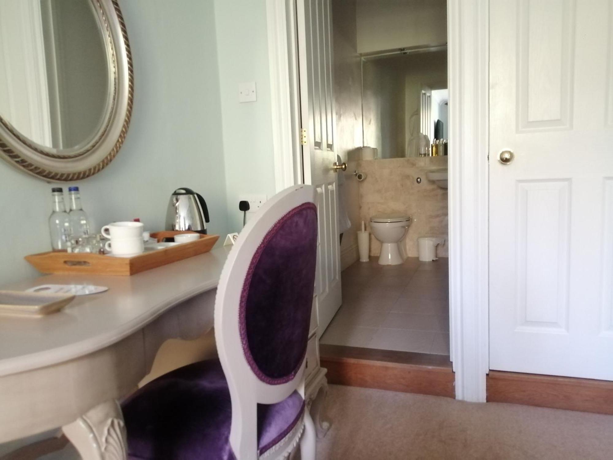 The Lake Country House Hotel & Spa Llangammarch Wells Екстериор снимка