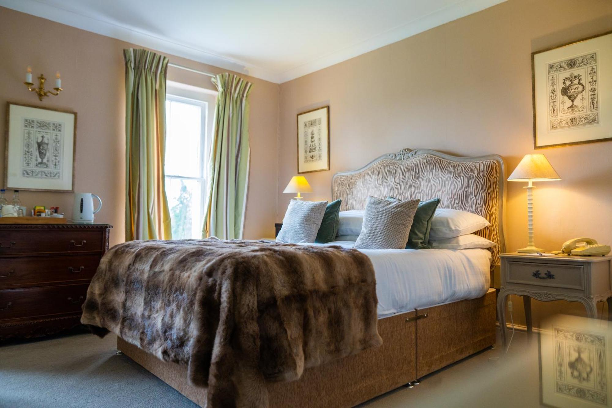 The Lake Country House Hotel & Spa Llangammarch Wells Екстериор снимка