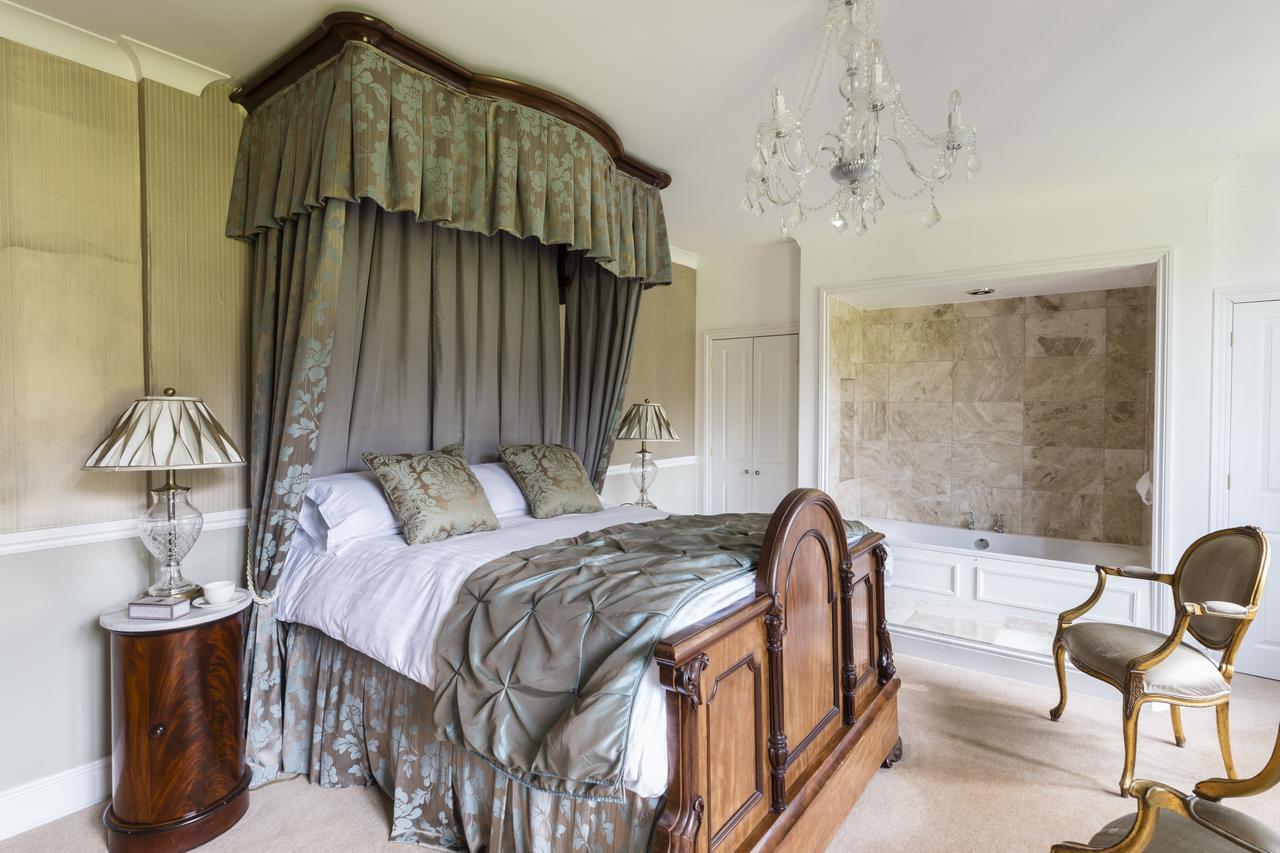 The Lake Country House Hotel & Spa Llangammarch Wells Екстериор снимка