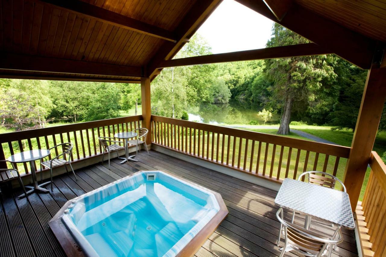 The Lake Country House Hotel & Spa Llangammarch Wells Екстериор снимка