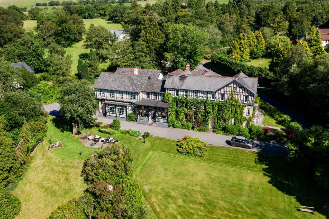 The Lake Country House Hotel & Spa Llangammarch Wells Екстериор снимка